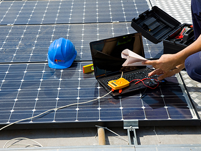 constatation-anomalie-panne-urgence-depannage-entretien-panneaux-solaires-paris-ile-de-france-beauvais-picardie
